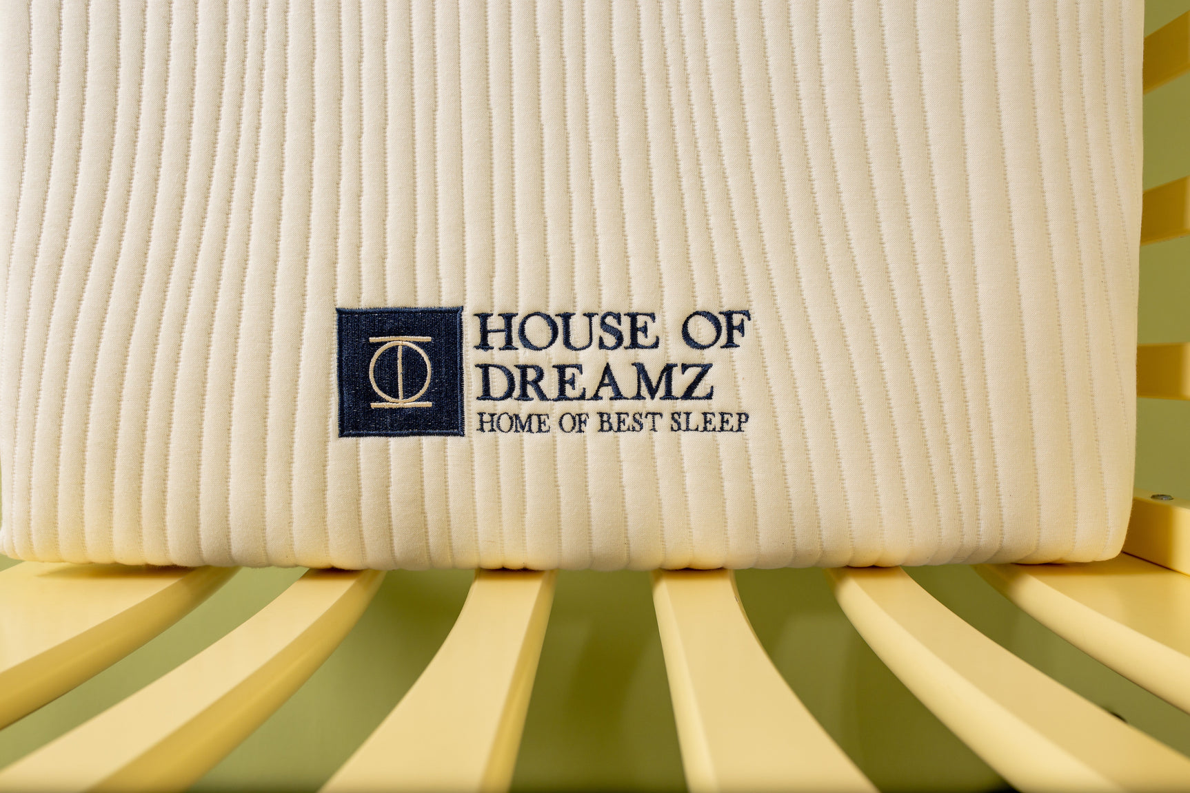 House Of Dreamz - Madrac od prirodnog lateksa za bebe 0 - 12 mjeseci - House Of Dreamz